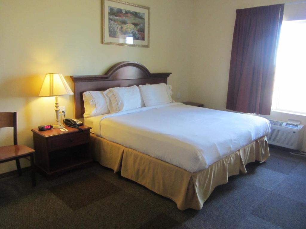 Reddy Hotel Plainview Quarto foto