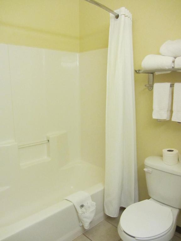 Reddy Hotel Plainview Quarto foto